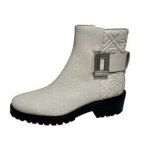 Karl Lagerfeld Paris Womens VARA Leather Ankle Boots Logo Heel New size 8